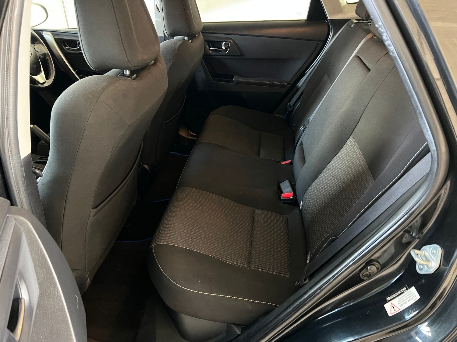 Used Toyota Auris 2015 for sale - 77363302: Photo 10