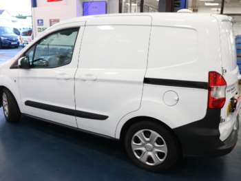 Used Ford Transit Courier 2016 for sale - 71219851: Photo