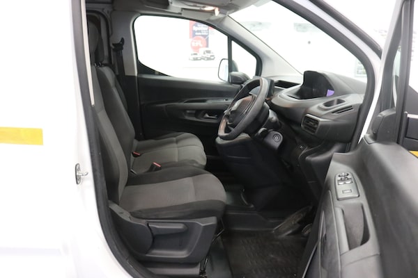 Used Peugeot Partner 2020 for sale - 74511329: Photo 11