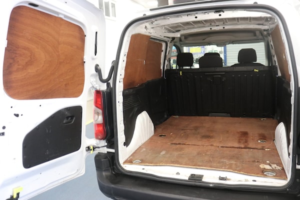 Used Peugeot Partner 2020 for sale - 74511329: Photo 9