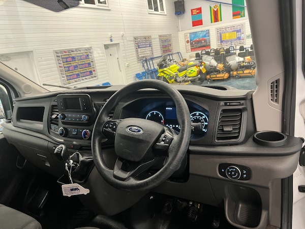 Used Ford Transit 2021 for sale - 75481107: Photo 11