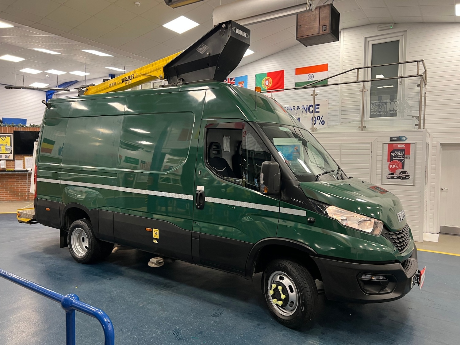 Used Iveco Daily 2020 for sale - 77000984: Photo 2