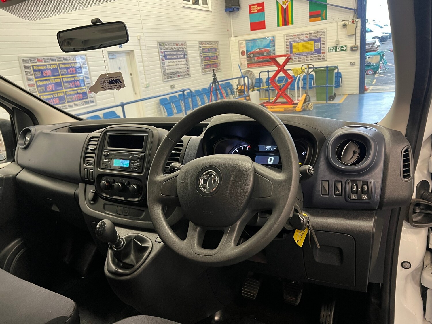 Used Vauxhall Vivaro 2016 for sale - 77743377: Photo 16
