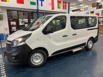 Used Vauxhall Vivaro 2016 for sale - 77743377: Photo