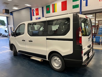 Used Vauxhall Vivaro 2016 for sale - 77743377: Photo