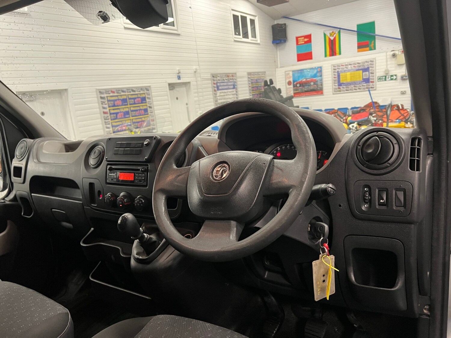 Used Vauxhall Movano 2016 for sale - 76766511: Photo 18