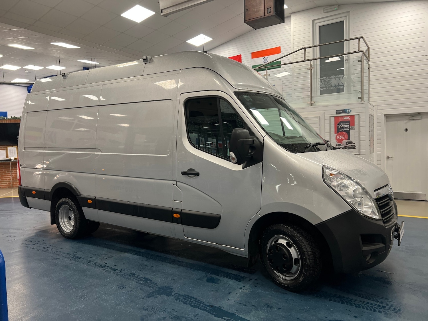 Used Vauxhall Movano 2016 for sale - 76766511: Photo 2