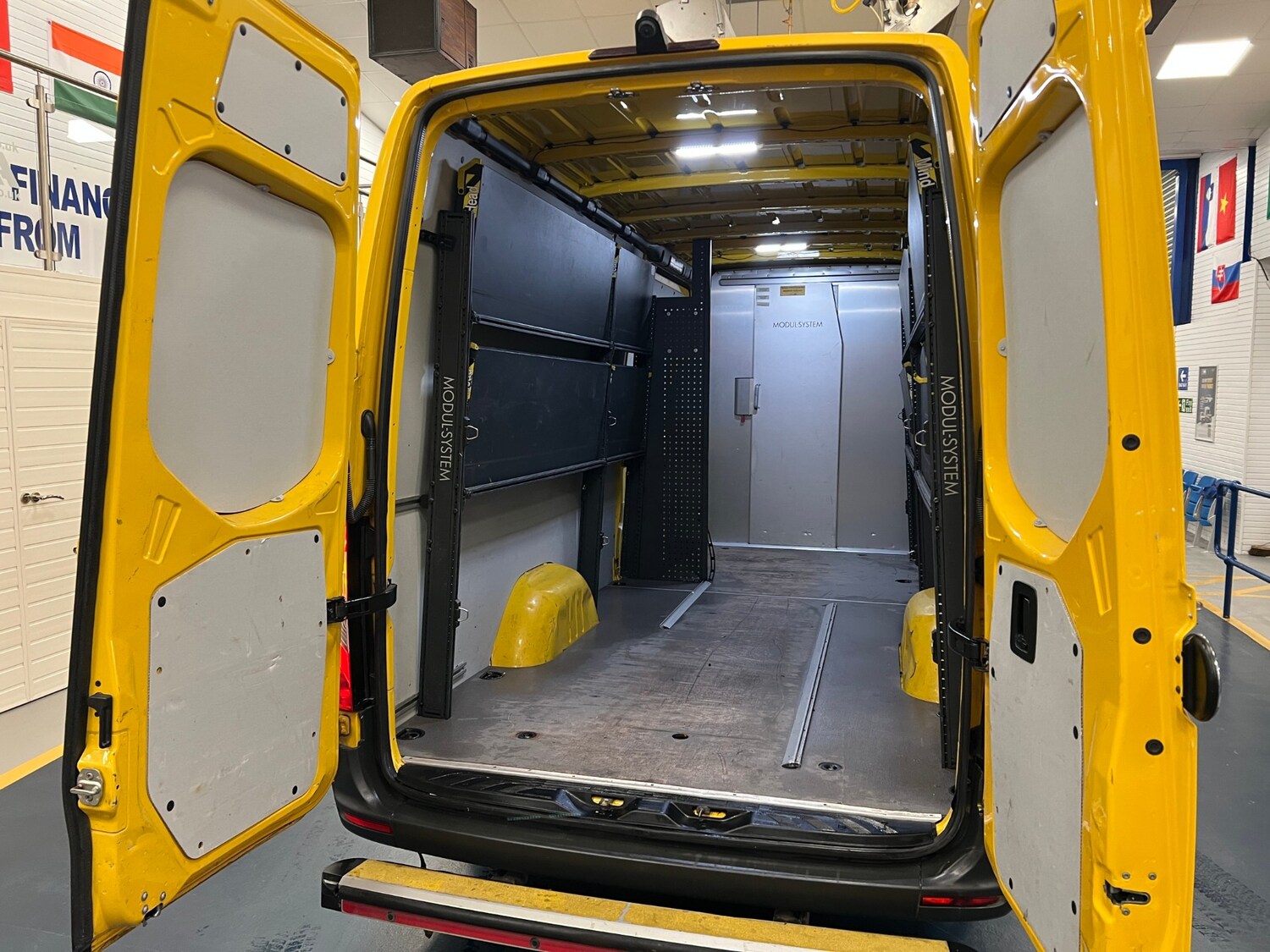 Used Mercedes-Benz Sprinter 2020 for sale - 77661967: Photo 14