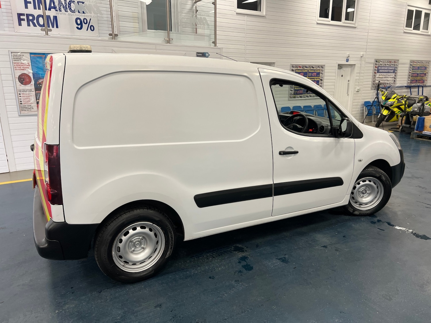 Vehicle 5