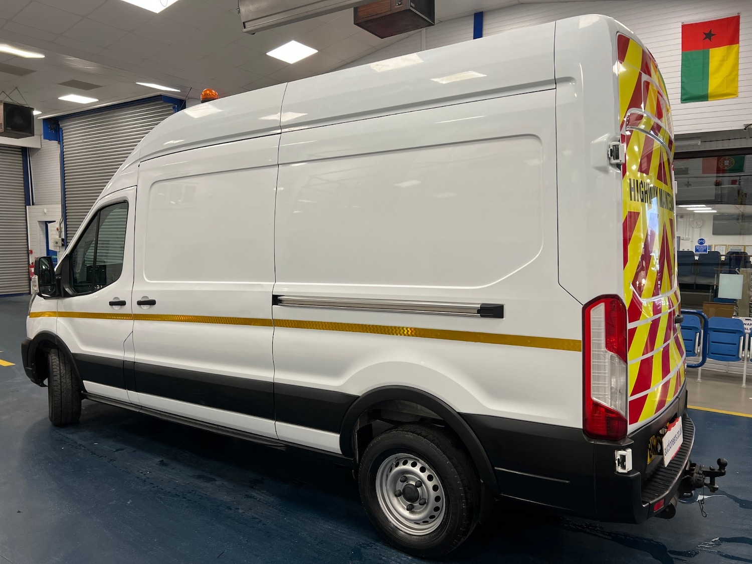 Used Ford Transit 2022 for sale - 76319136: Photo 4