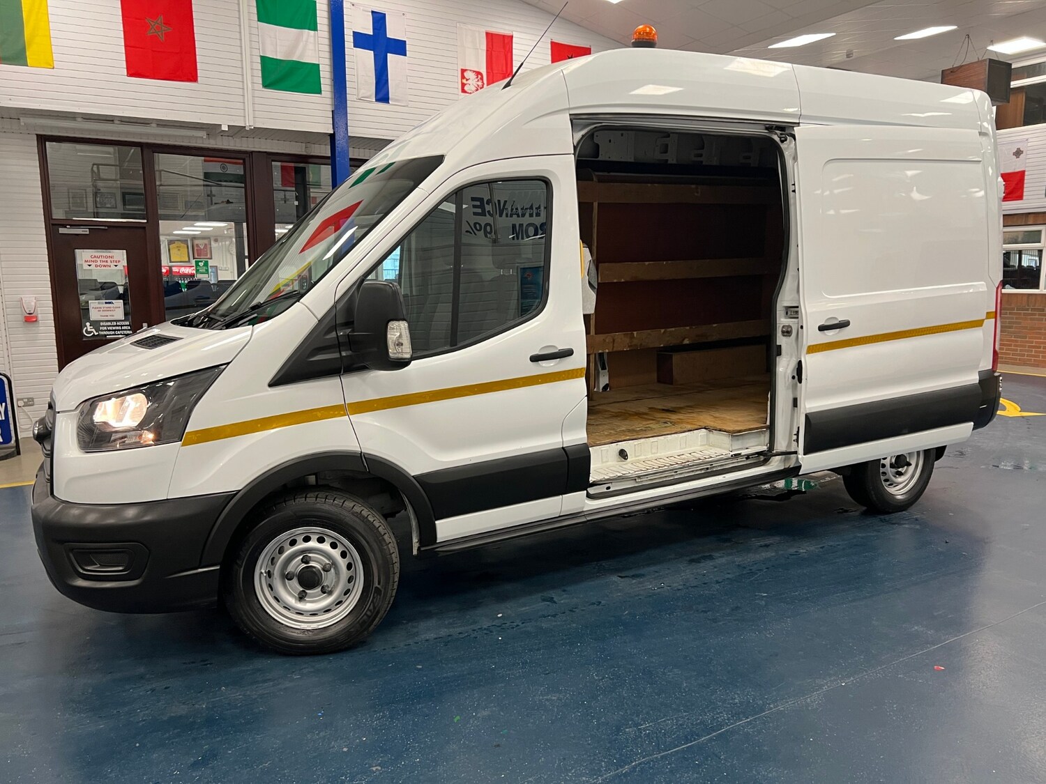 Used Ford Transit 2022 for sale - 76319136: Photo 6