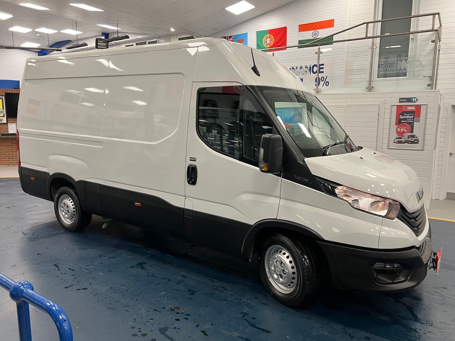 Used Iveco Daily 2024 for sale - 77714964: Photo 2