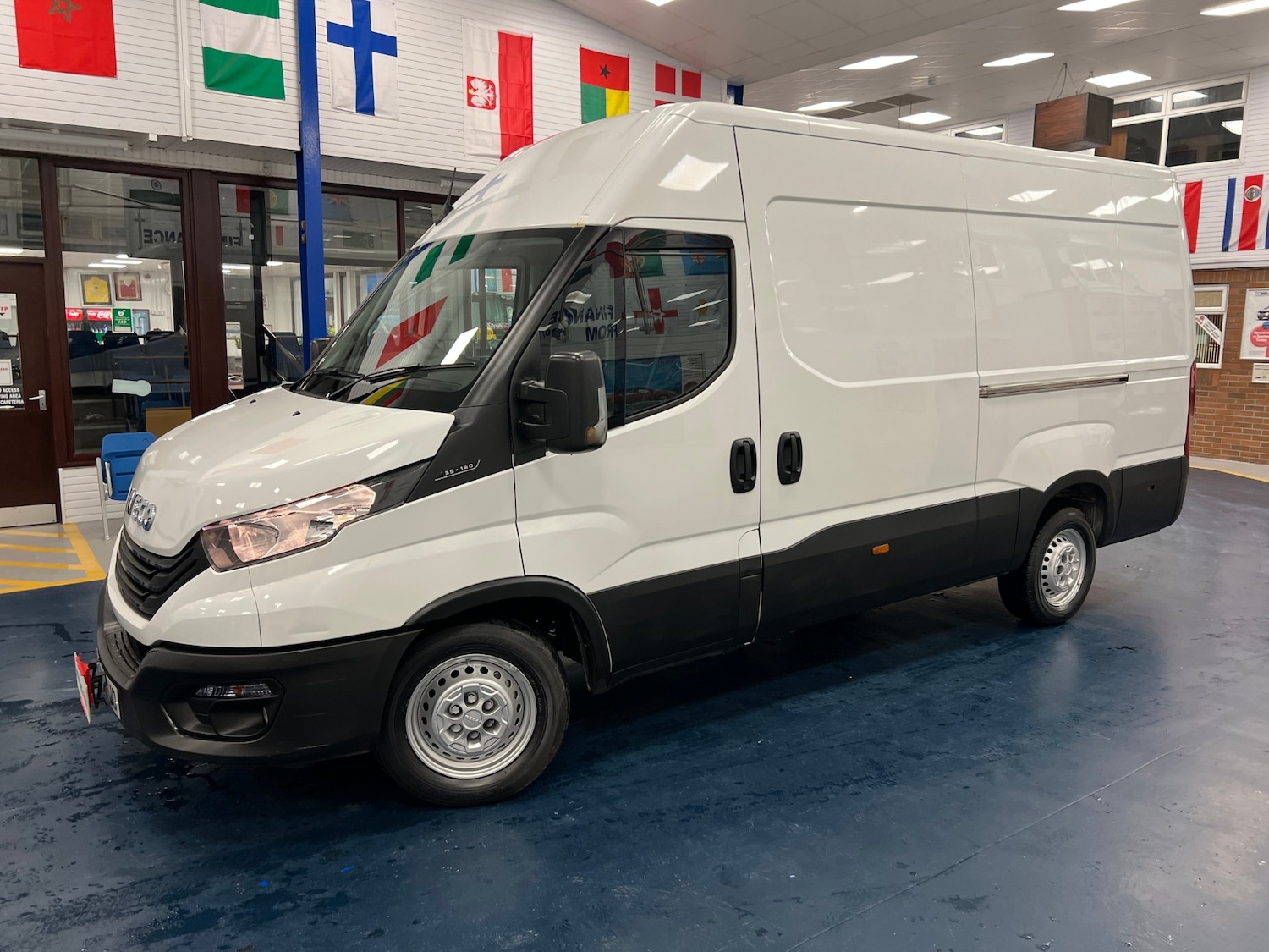Used Iveco Daily 2024 for sale - 77714964: Photo 3