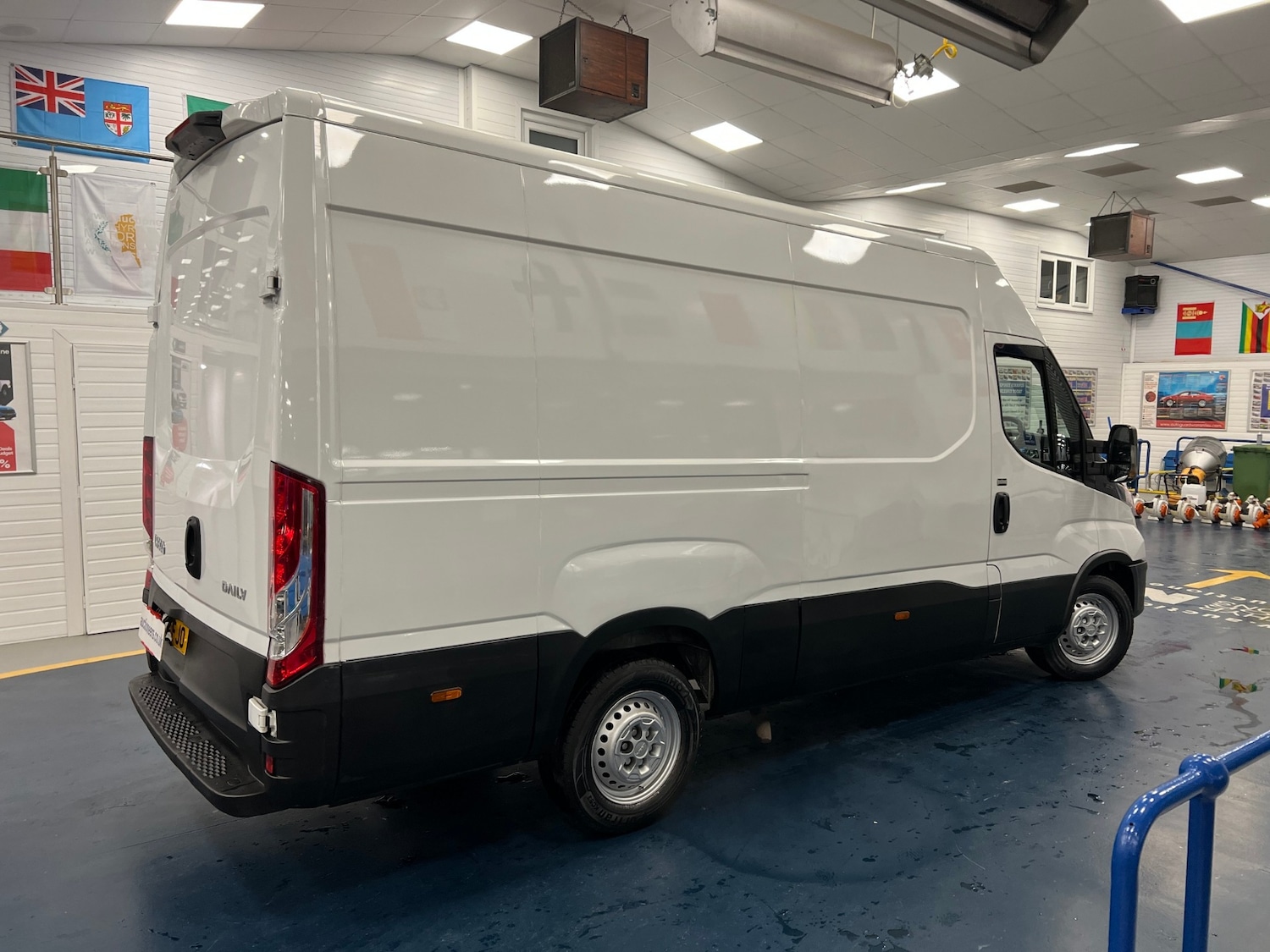 Used Iveco Daily 2024 for sale - 77714964: Photo 5