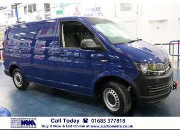 Used Volkswagen Transporter 2017 for sale - 72213637: Photo