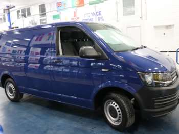 Used Volkswagen Transporter 2017 for sale - 72213637: Photo