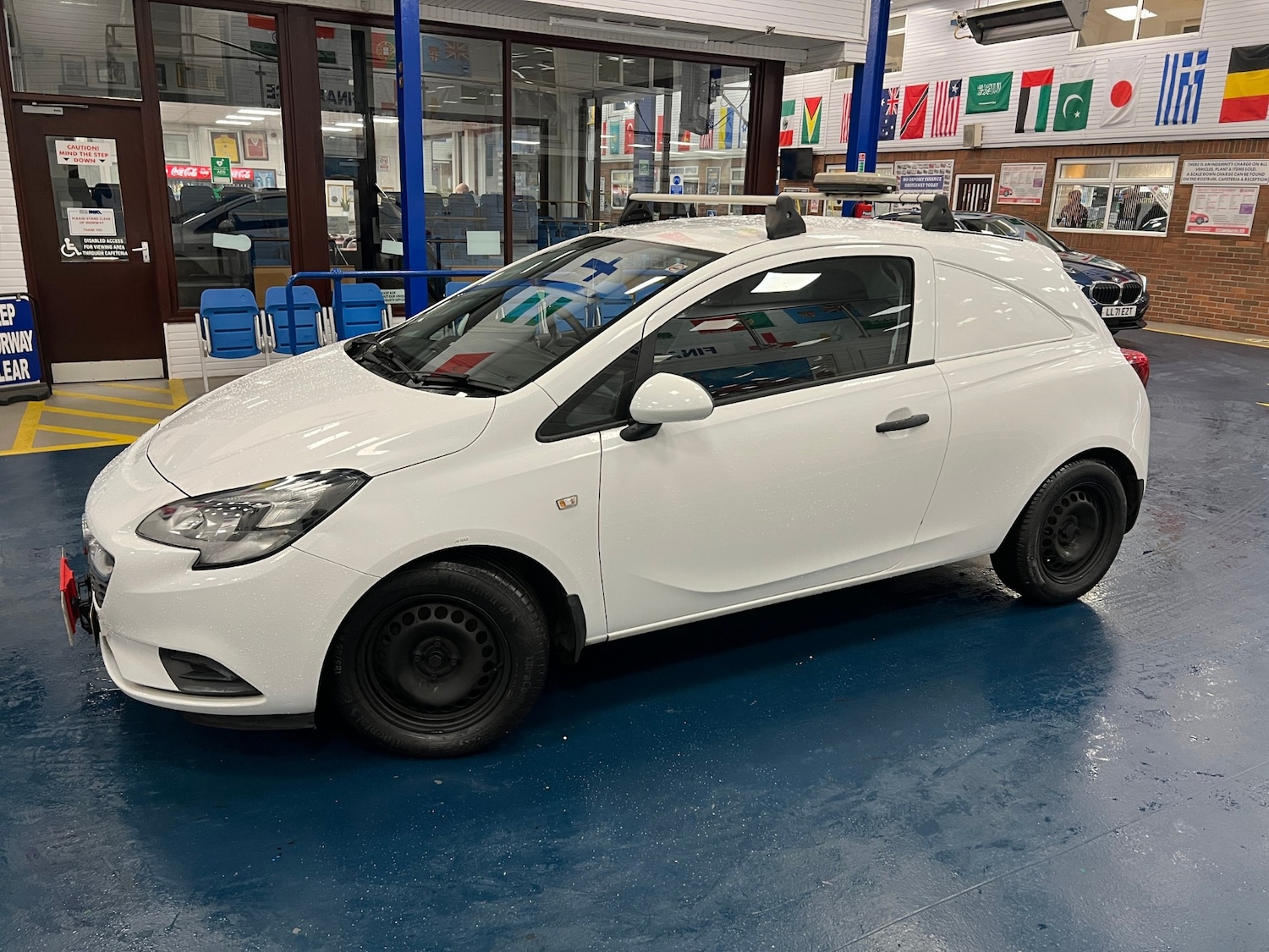 Used Vauxhall Corsa 2018 for sale - 76476719: Photo 3