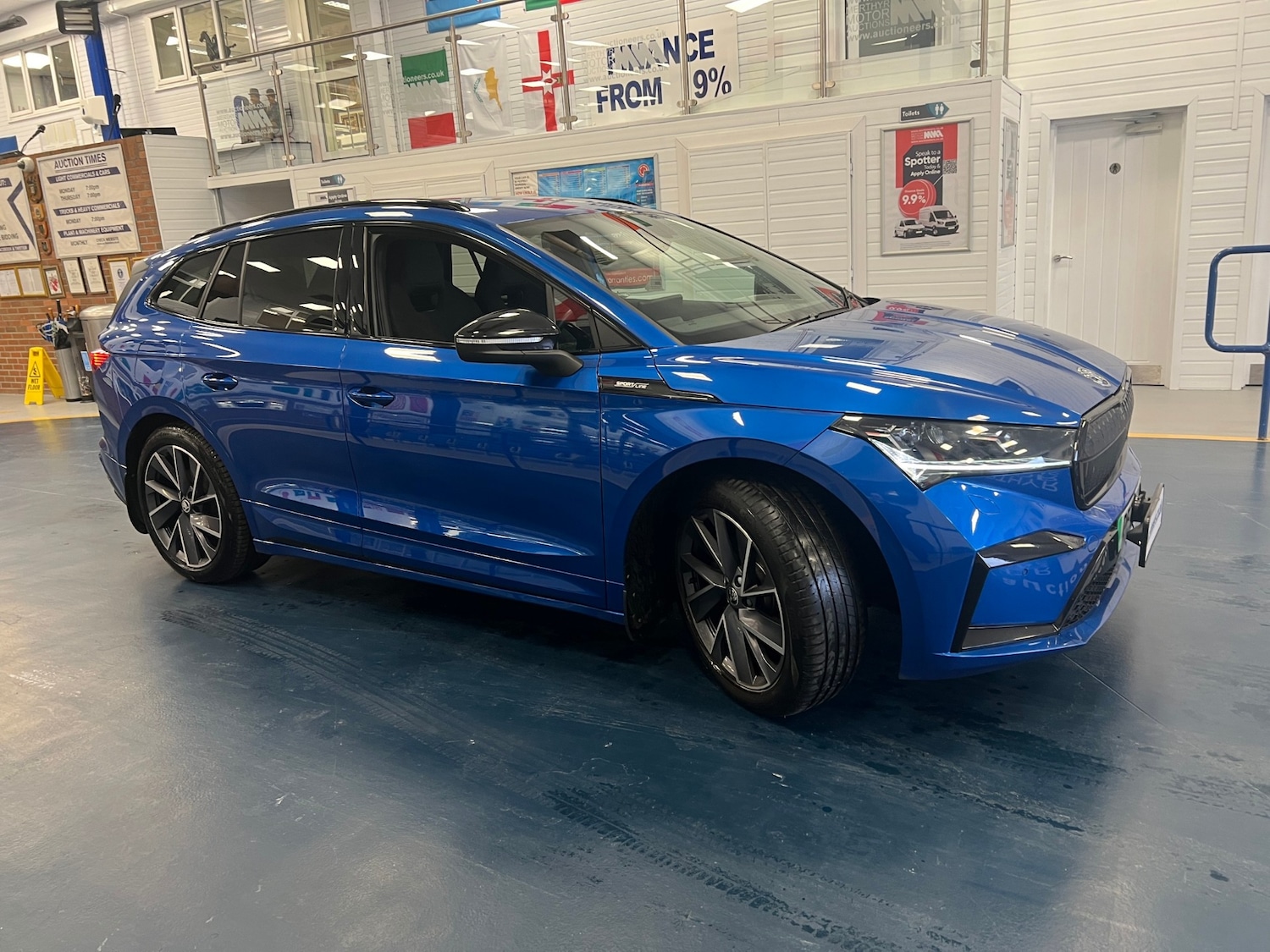 Used Skoda Enyaq 2021 for sale - 77406536: Photo 2