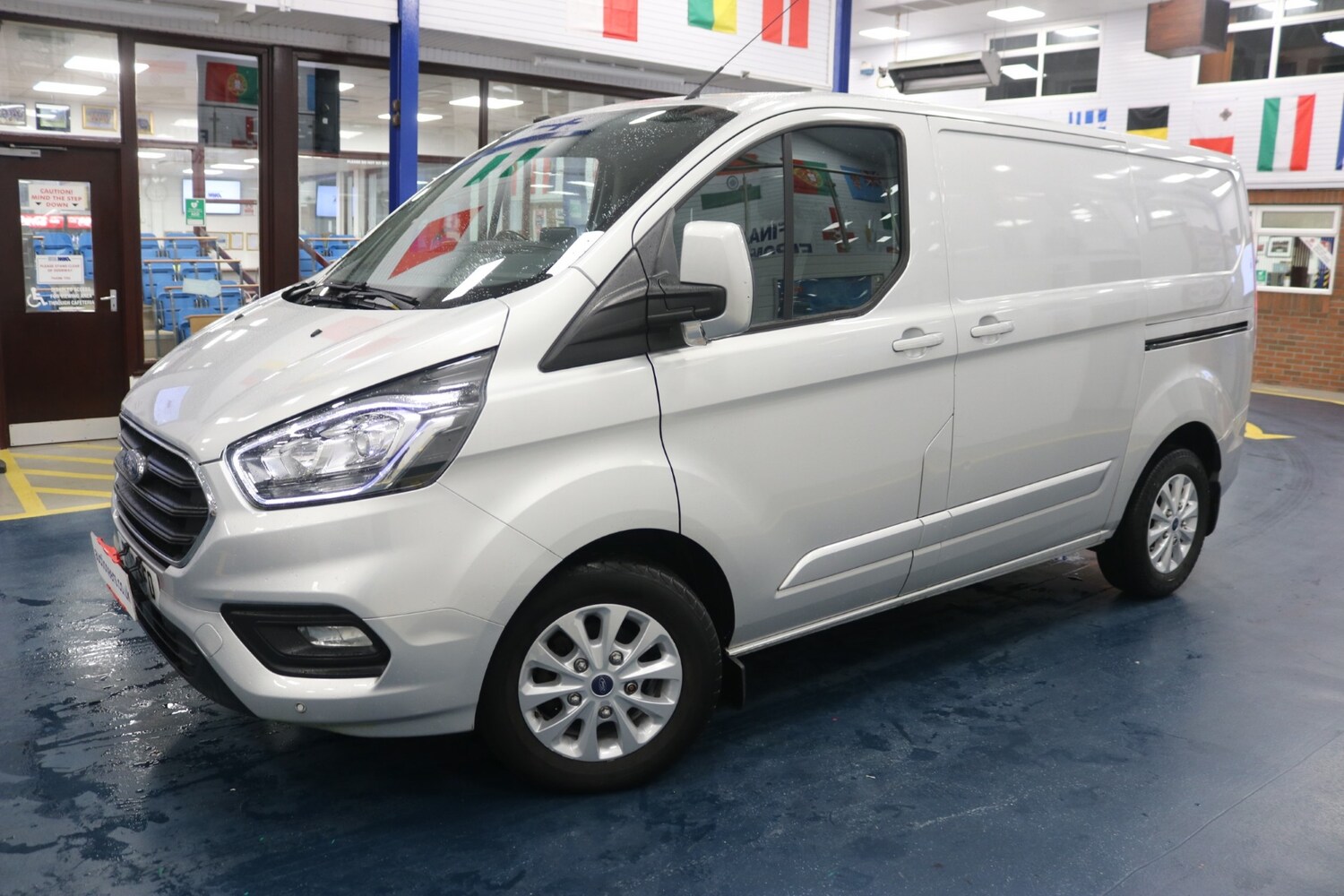 Used Ford Transit Custom 2019 for sale - 77127388: Photo 3