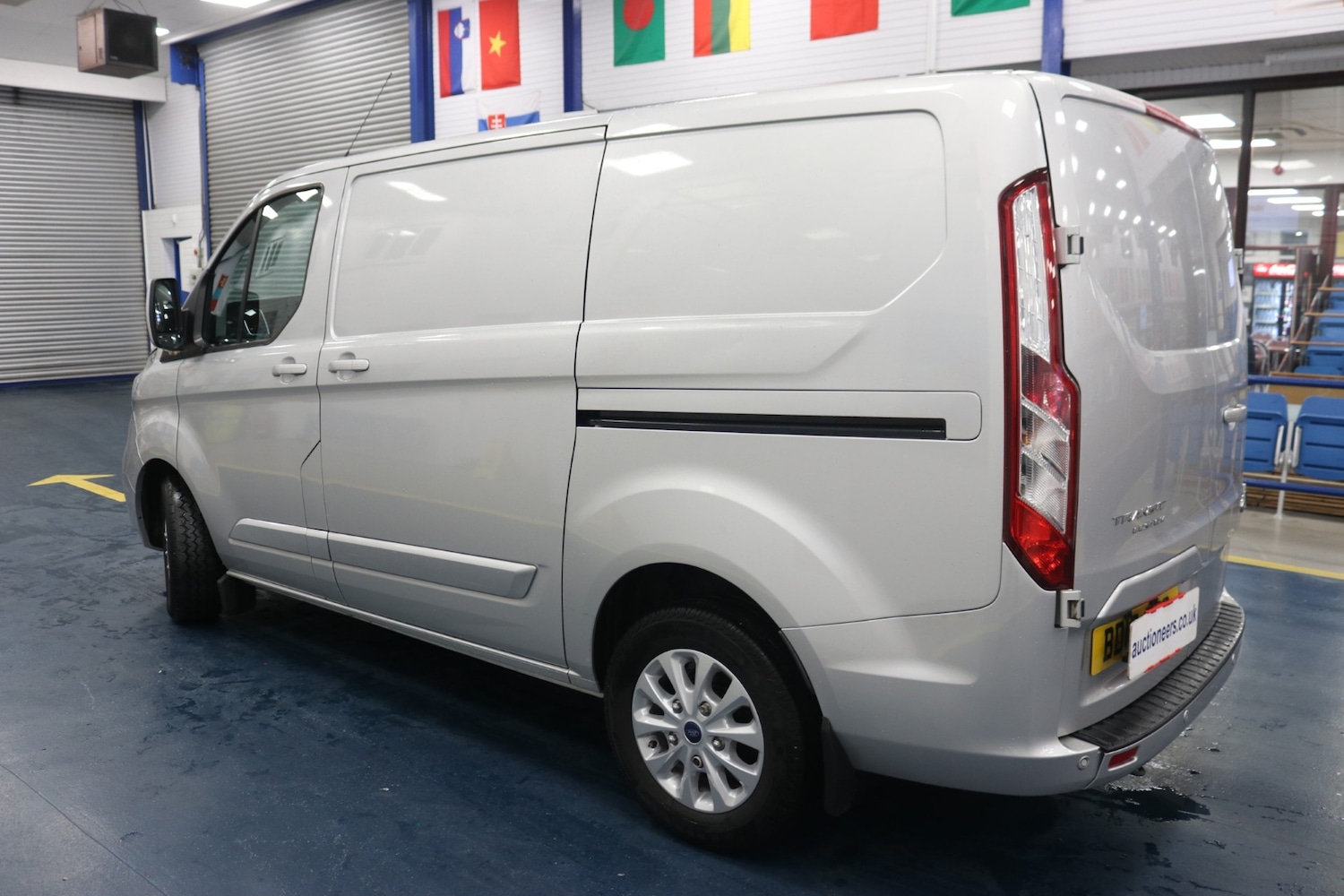 Used Ford Transit Custom 2019 for sale - 77127388: Photo 4