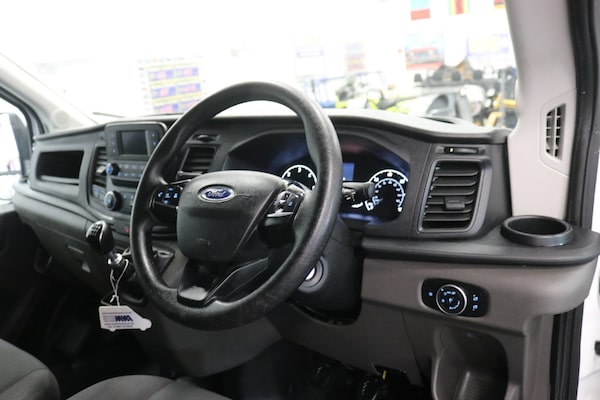 Used Ford Transit 2020 for sale - 74790529: Photo 11