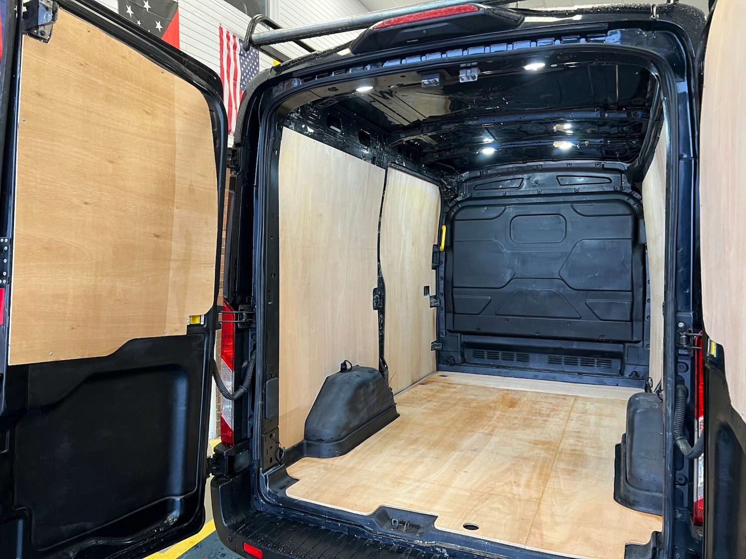 Used Ford Transit 2019 for sale - 77285545: Photo 12