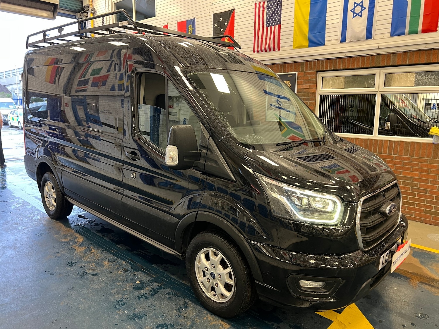 Used Ford Transit 2019 for sale - 77285545: Photo 2