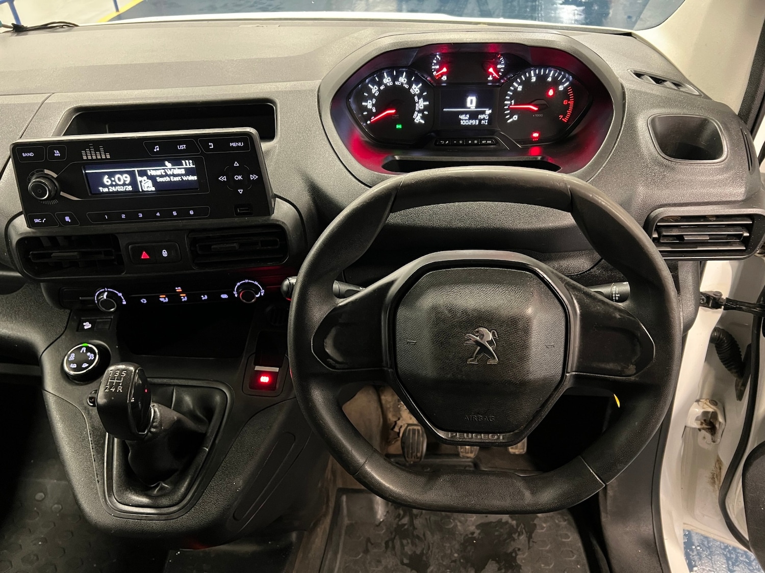 Used Peugeot Partner 2019 for sale - 77649862: Photo 16