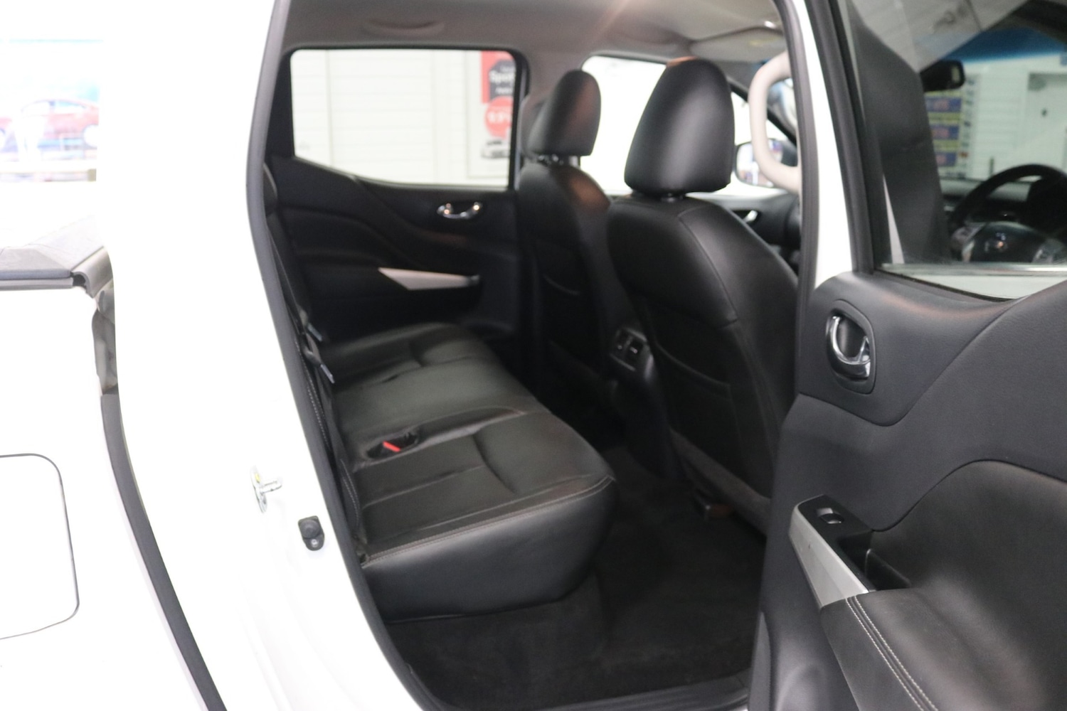 Used Nissan Navara 2017 for sale - 77127620: Photo 12