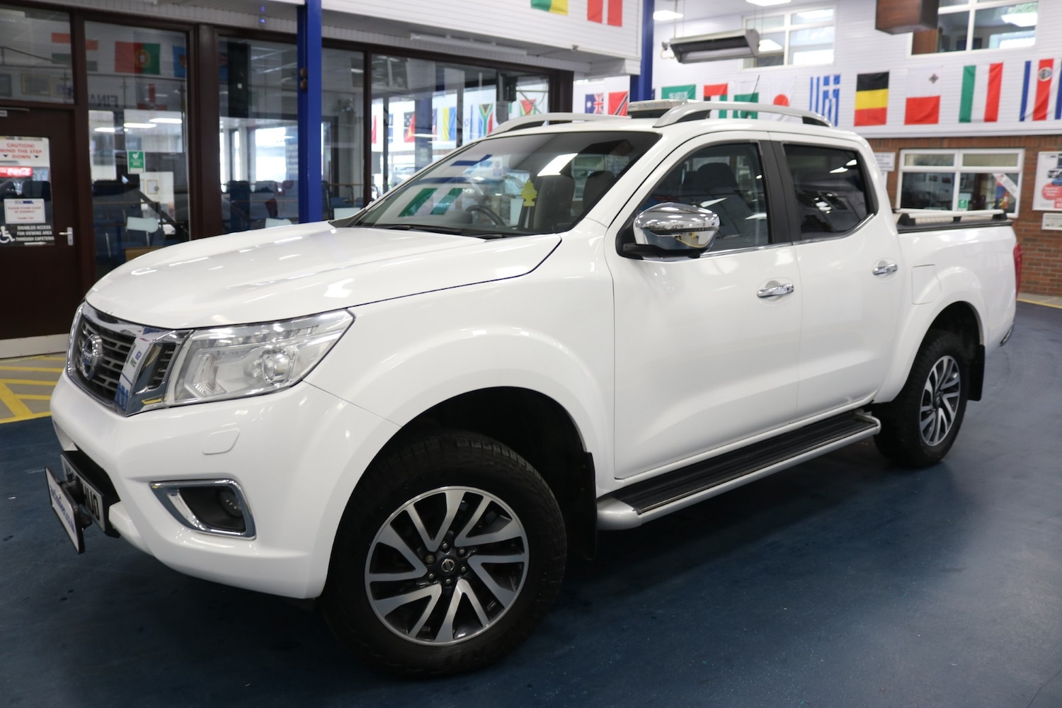 Used Nissan Navara 2017 for sale - 77127620: Photo 3