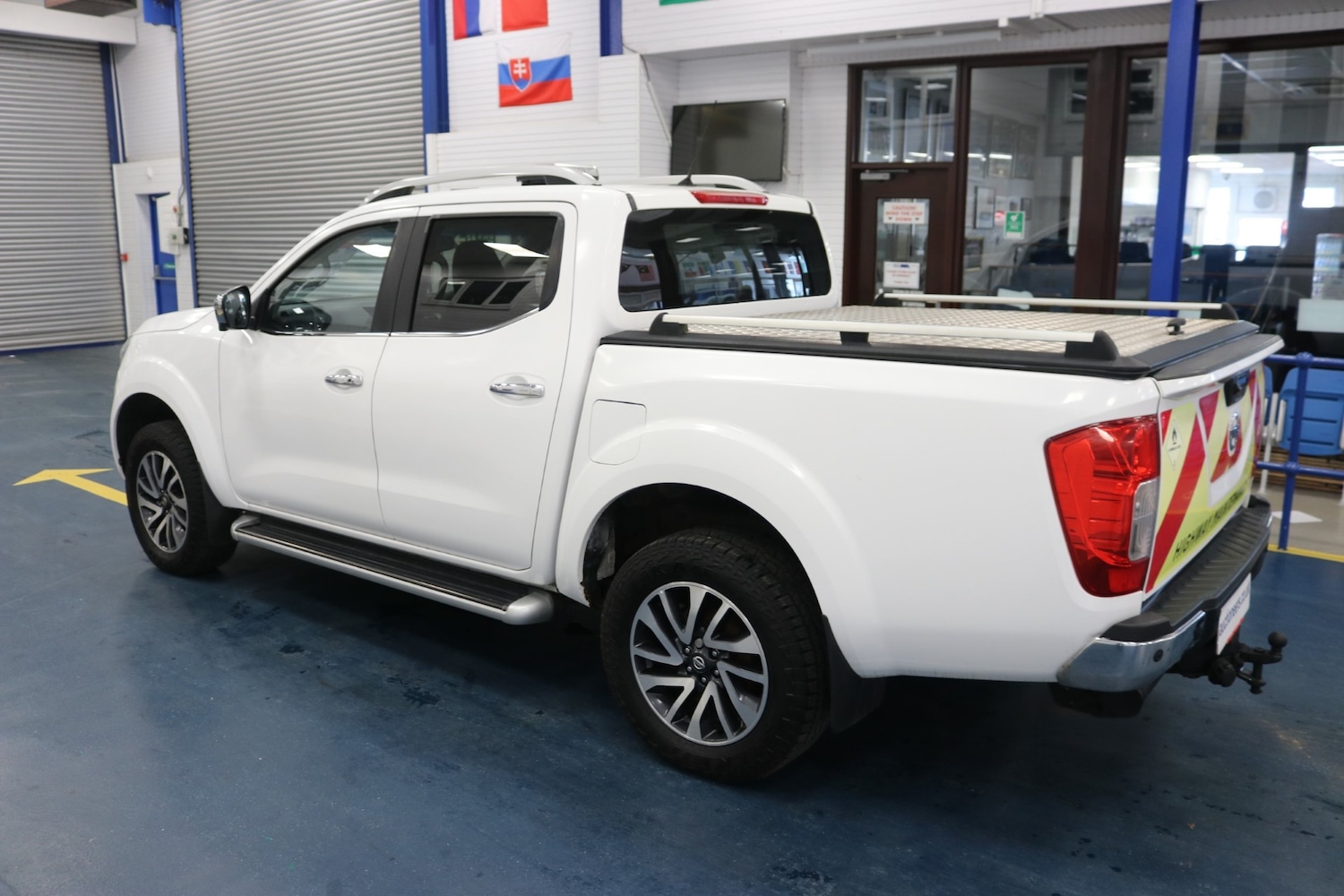 Used Nissan Navara 2017 for sale - 77127620: Photo 4