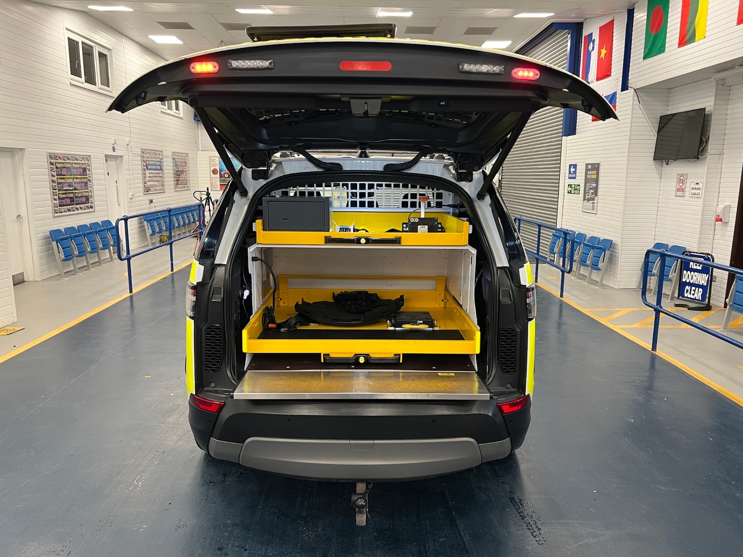 Used Land Rover Discovery 2020 for sale - 77831728: Photo 8