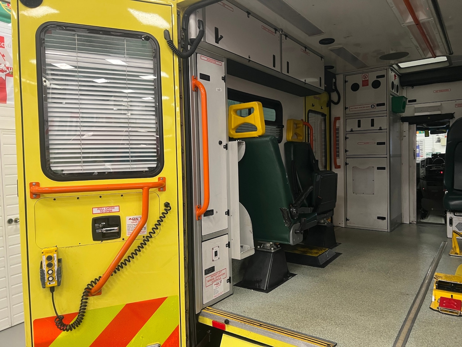 Used Mercedes-Benz Sprinter 2015 for sale - 77515442: Photo 11