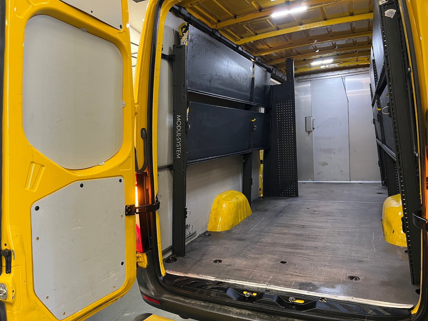 Used Mercedes-Benz Sprinter 2020 for sale - 77916221: Photo 15