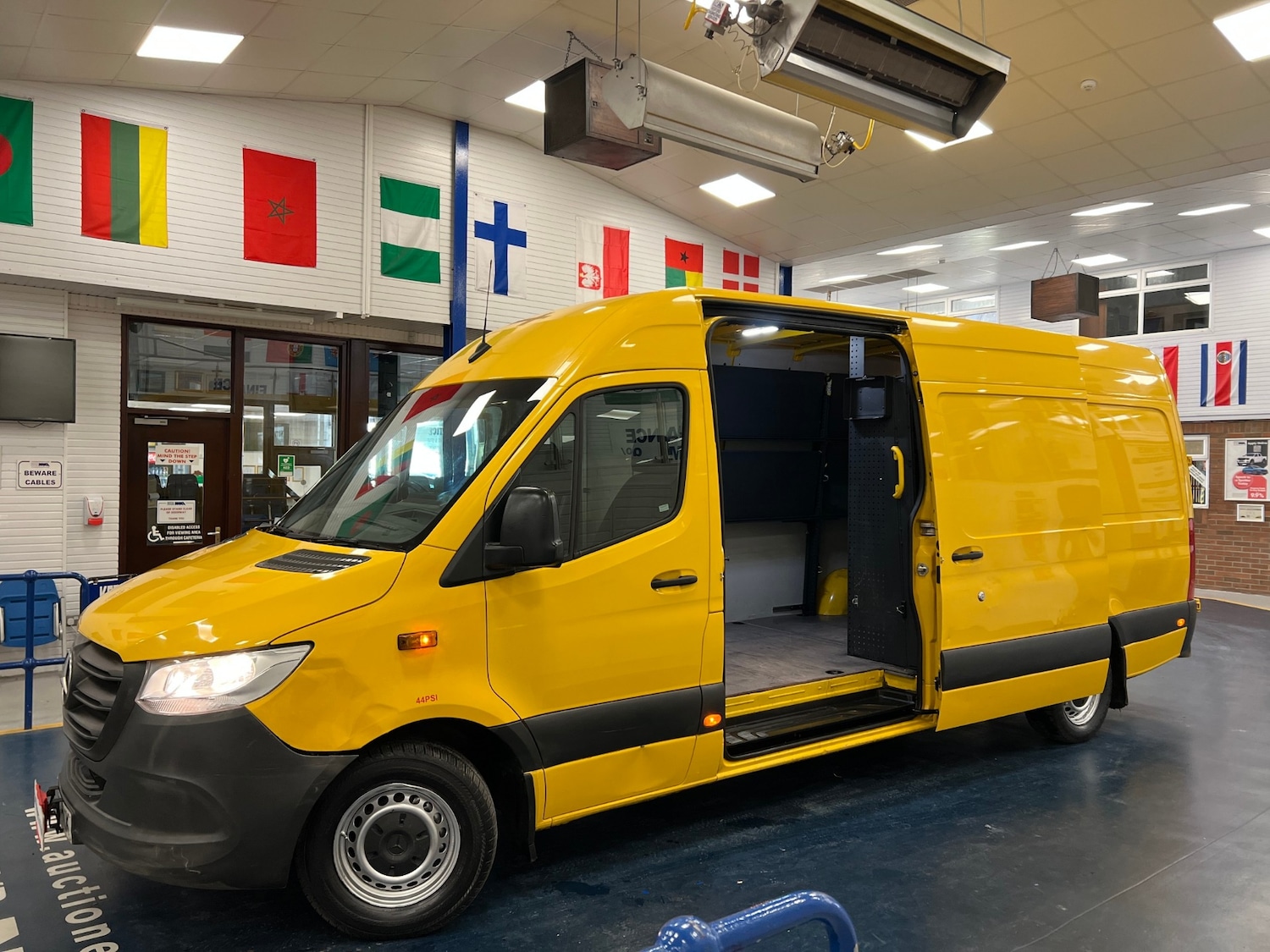 Used Mercedes-Benz Sprinter 2020 for sale - 77916221: Photo 6