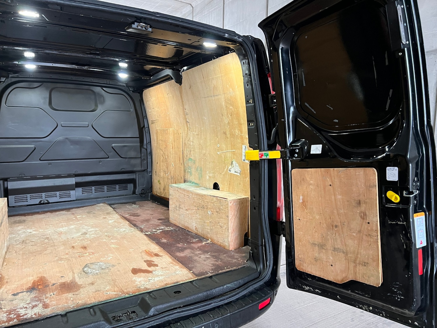 Used Ford Transit Custom 2021 for sale - 77326399: Photo 13