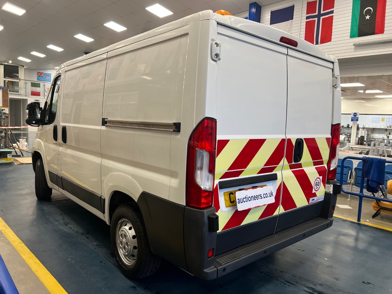 Used Peugeot Boxer 2015 for sale - 77225464: Photo 4