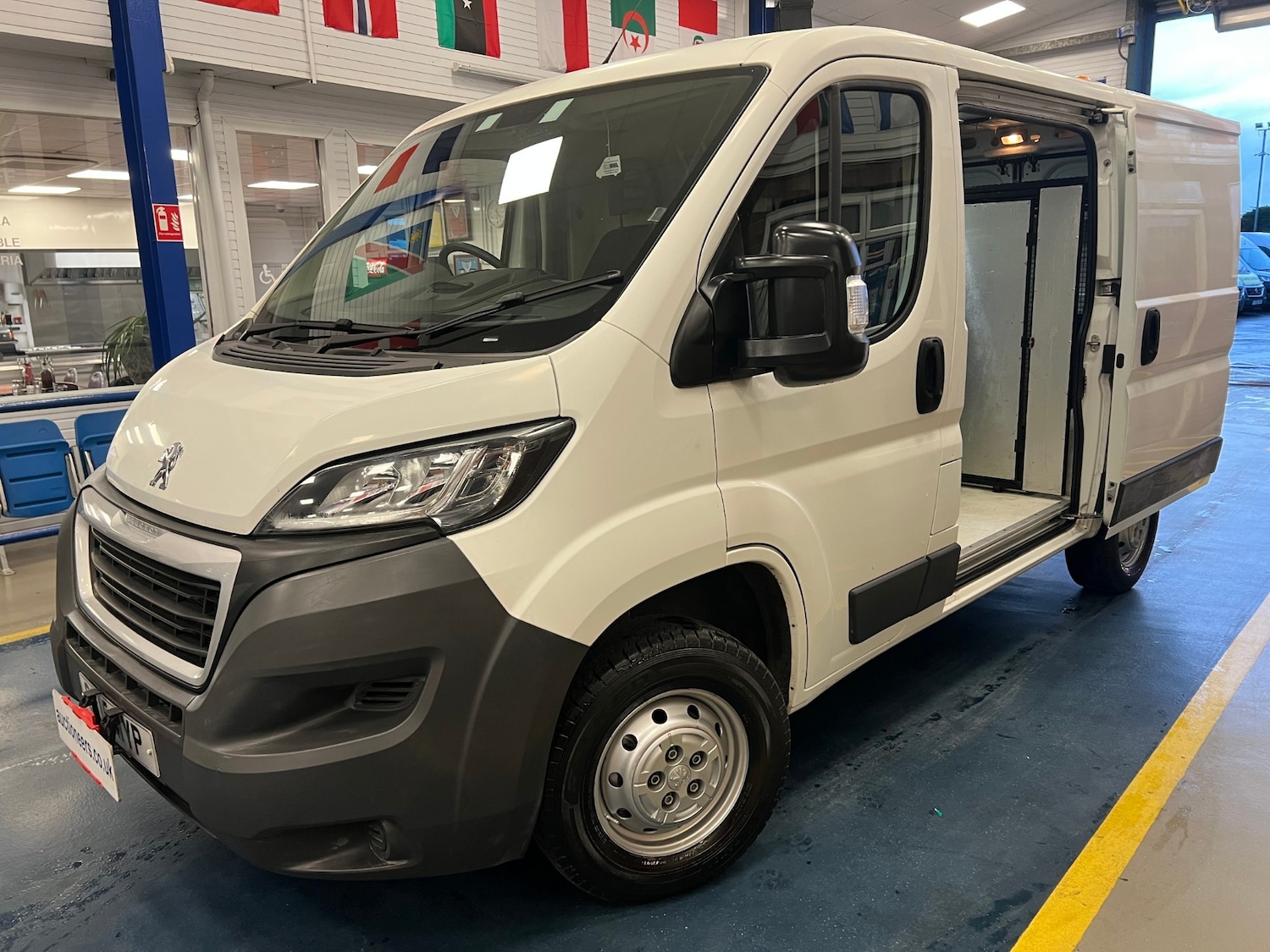 Used Peugeot Boxer 2015 for sale - 77225464: Photo 6