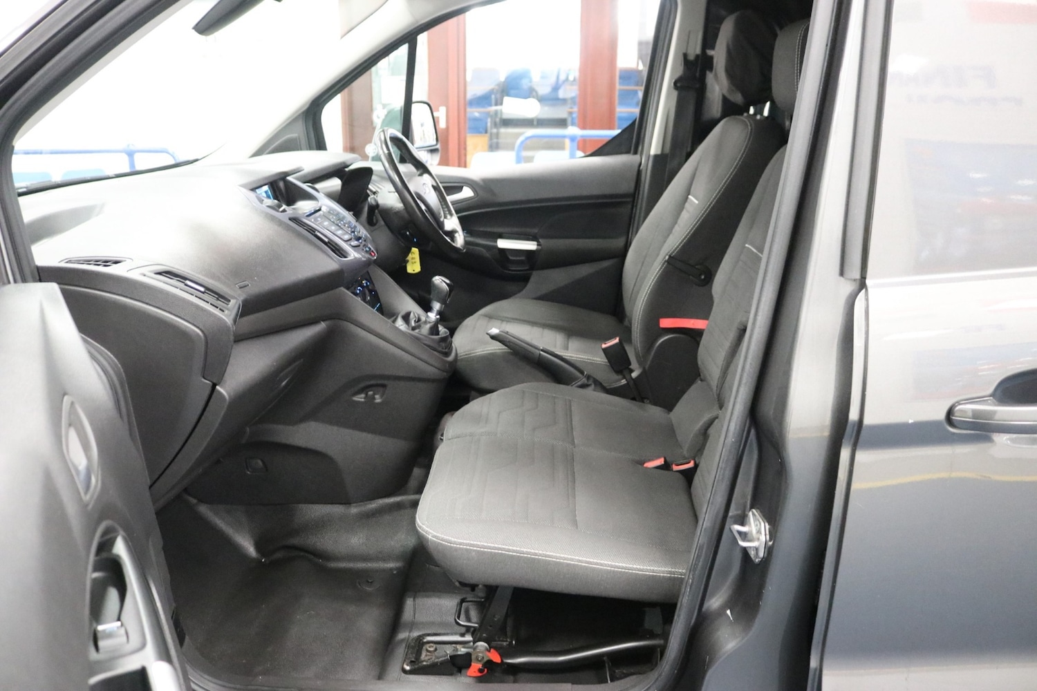 Used Ford Transit Connect 2017 for sale - 77125866: Photo 14