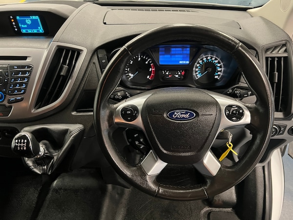 Used Ford Transit 2018 for sale - 74602469: Photo 15
