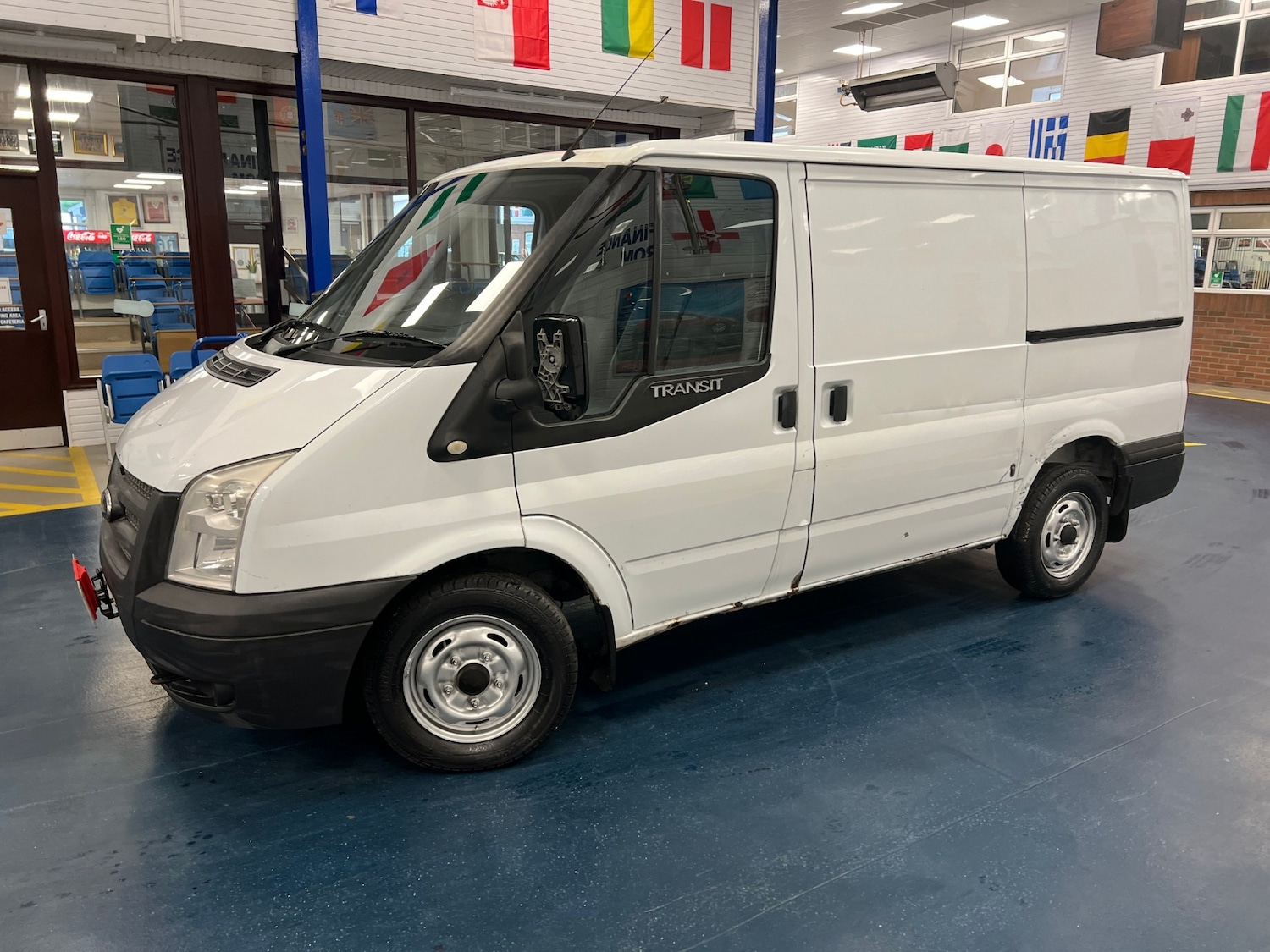 Used Ford Transit 2013 for sale - 76425214: Photo 3