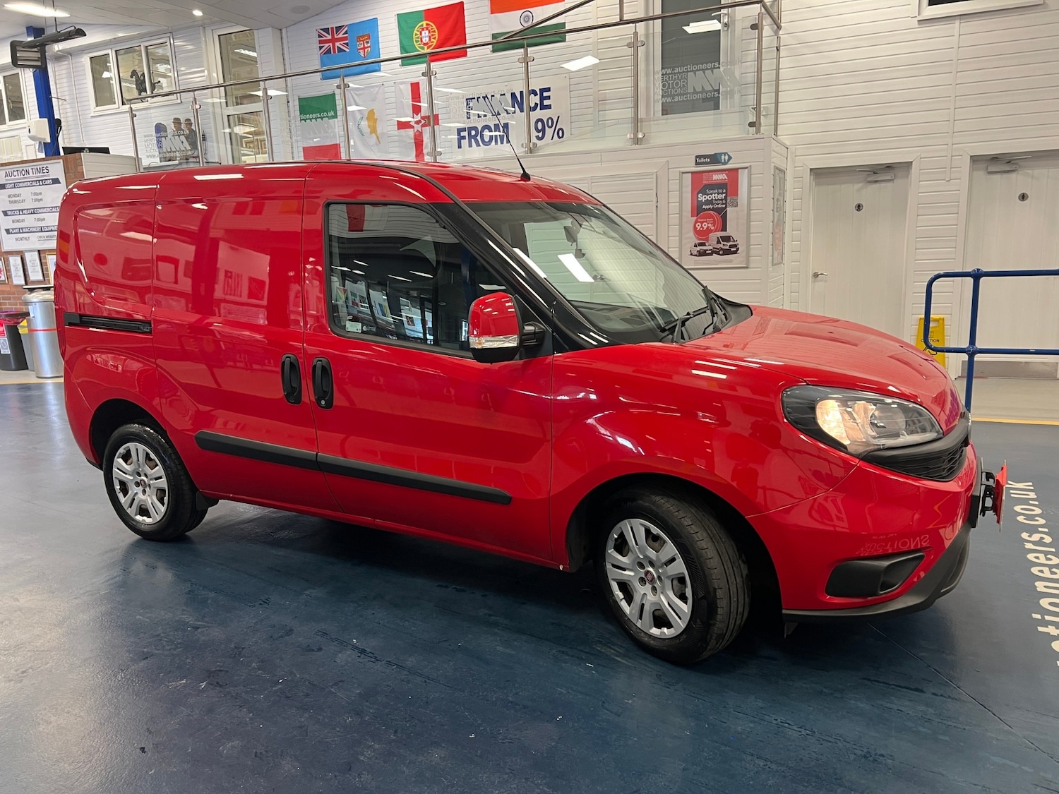 Used Fiat Doblo 2018 for sale - 78108310: Photo 2