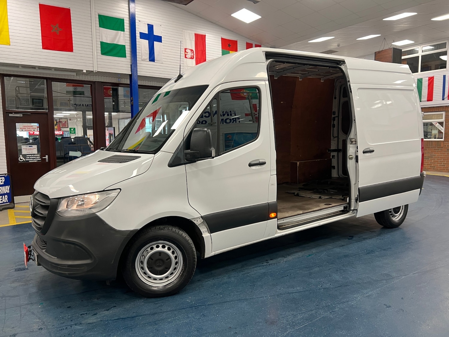 Used Mercedes-Benz Sprinter 2020 for sale - 76920184: Photo 6
