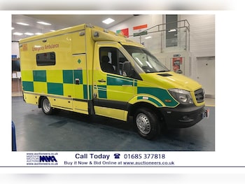 Used Mercedes-Benz Sprinter 2015 for sale - 77001615: Photo