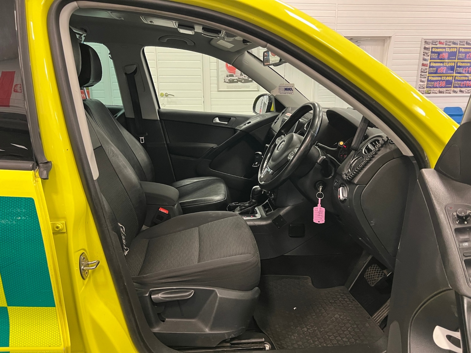 Used Volkswagen Tiguan 2015 for sale - 76922051: Photo 12