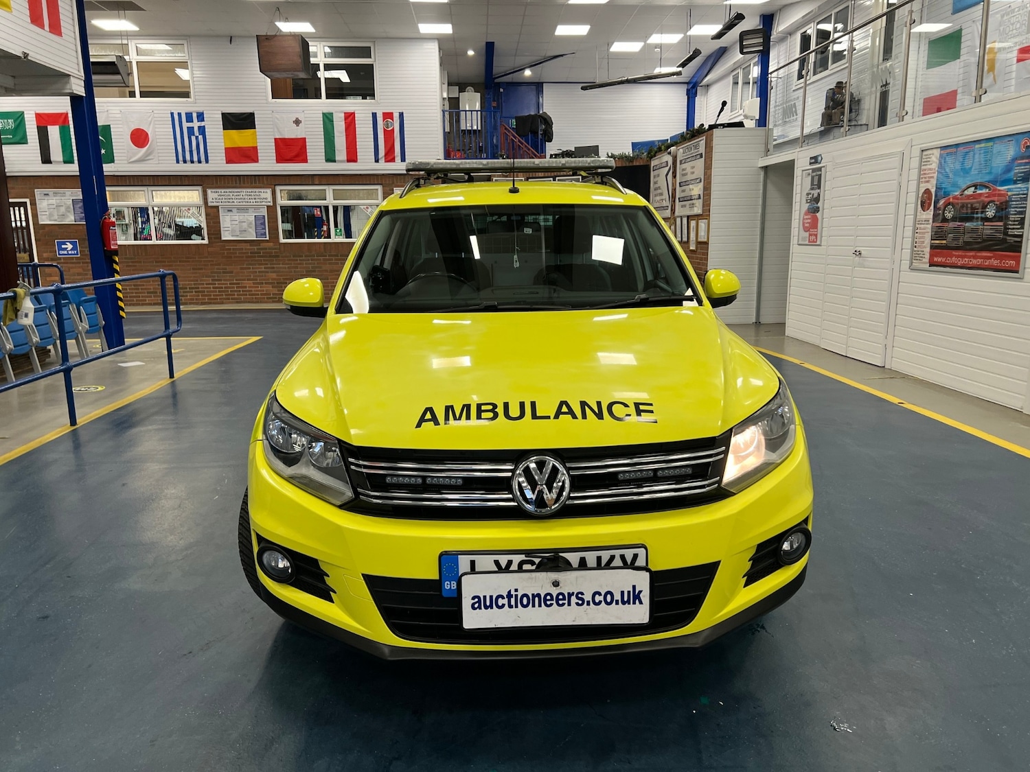 Used Volkswagen Tiguan 2015 for sale - 76922051: Photo 6