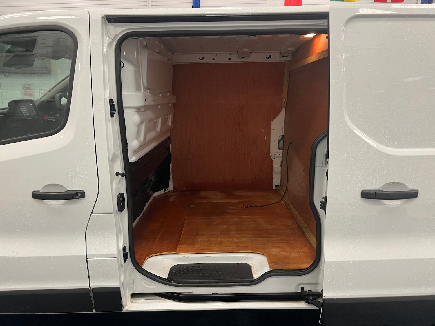 Used Renault Trafic 2023 for sale - 76860135: Photo 7