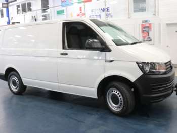 Used Volkswagen Transporter 2019 for sale - 74207946: Photo