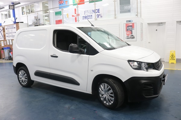Used Peugeot Partner 2020 for sale - 72659676: Photo 2