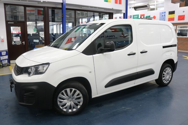 Used Peugeot Partner 2020 for sale - 72659676: Photo 3